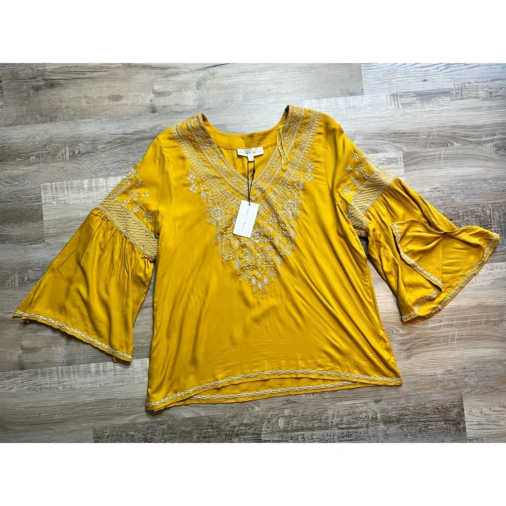 Chelsea & Theodore : golden sun boho embroidered blouse - Picture 8 of 13